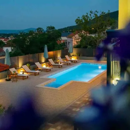 Hope Villa