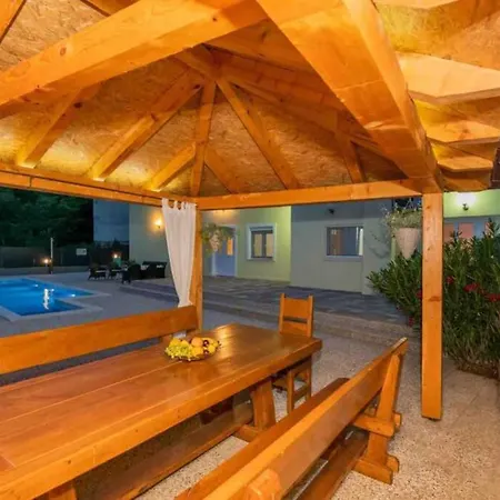 Hope Villa