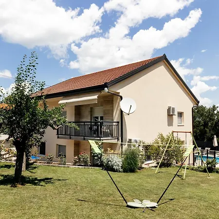 Vila Hope Zmijavci